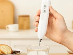 USB-laddningsbar mjölkskummare med tre hastigheter