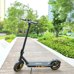 V10PRO 2025 Elscooter Elsparkcykel 40km/h elcykel scooter kickbike