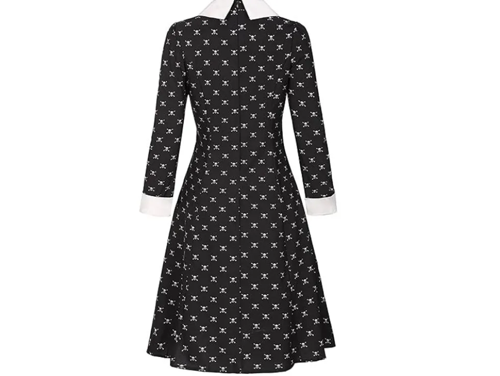 Wednesday Addams klänning barnkostym svart/vit 115–125 cm polyester