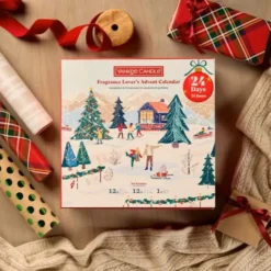 Yankee Candle Fragrance Lovers Book Advent Calendar